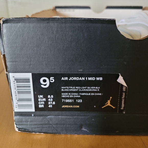 New Hare 1 Jordan Mid - Picture 2 of 4